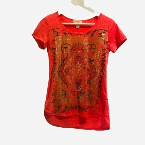 Madison & Berkeley Gold Pink Tee Shirt Size Medium Metallic Top Shimmer - Picture 2 of 4
